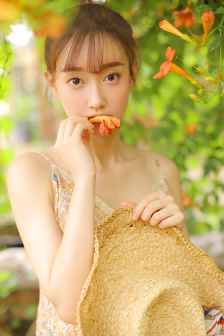白鹿生下龙凤胎